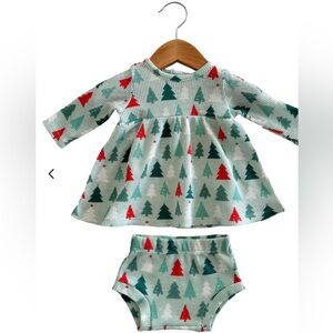 Spearmint Love dress and bloomer Christmas tree set Size 6-12 months